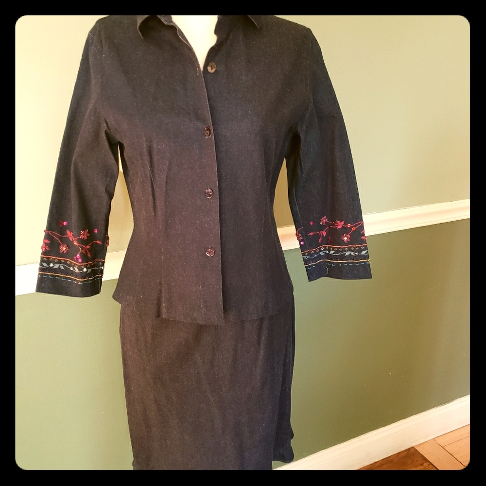 JON by Rickie Freeman  denim 2pc suit